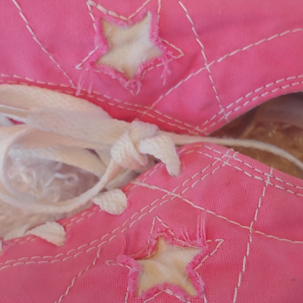 Pink Converse Sneakers Kids or Woman - Picture 5 of 5